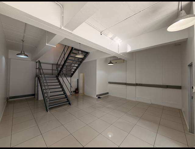 438M² OFFICE TO LET IN GREEN POINT